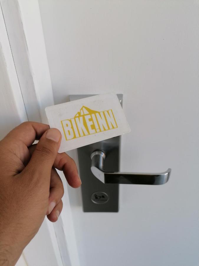 Bikeinn ヴォウゼーラ エクステリア 写真